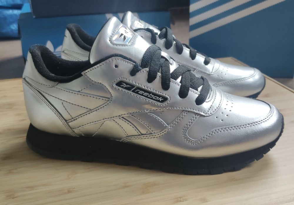 Buty damskie Reebok Classic 37.5 Srebrne adidasy Leather Sneakersy