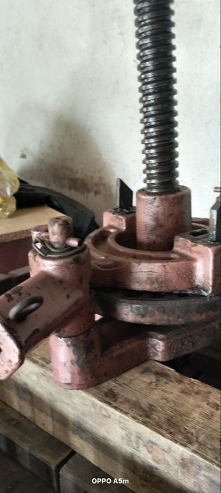 Vendo para desocupar não utilizaVendo junto ou separado para desocupar pois o meu pai já não usa