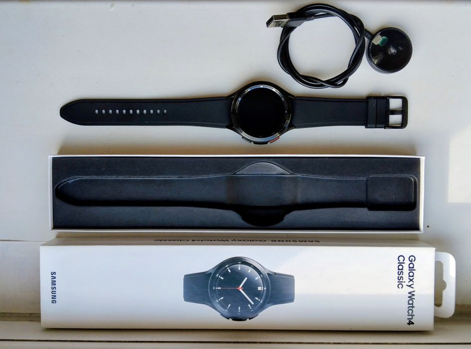 Samsung Galaxy Watch4 44mm Classic