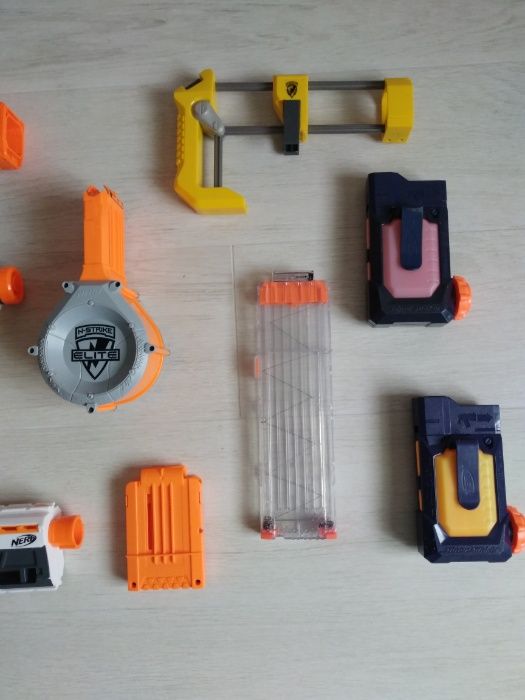 Магазини для водяних бластерів NERF Super Soaker