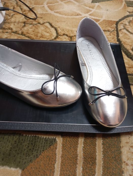 Гарне стильне взуття