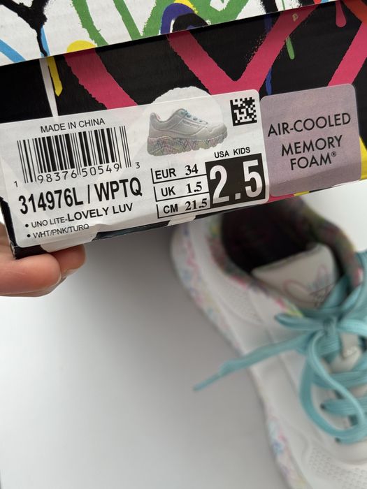 Skechers кросівки