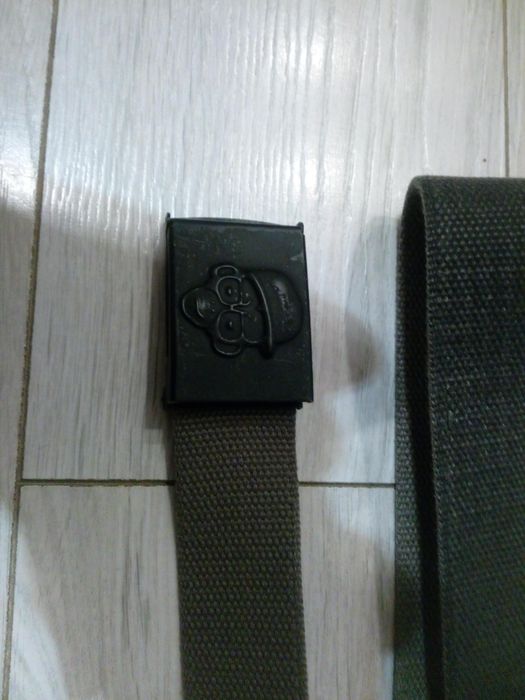 Dwa paski materiałowe marki Cropp