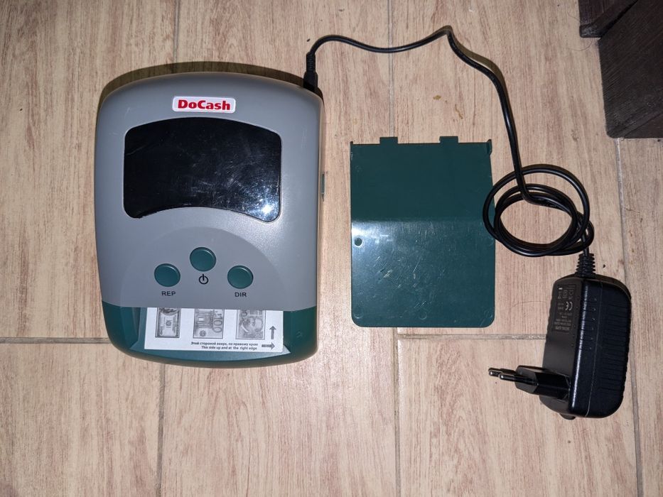 Детектор валют Docash