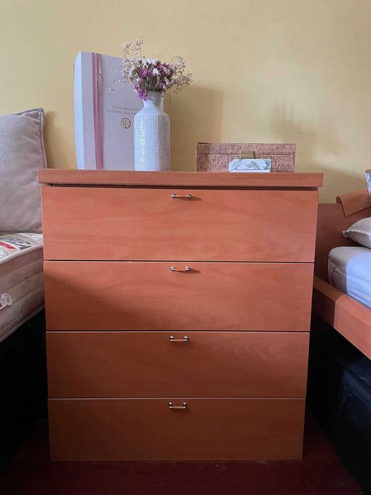 Mobília de quarto completa