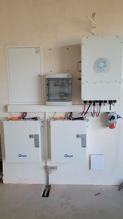 Inwerter falownik hybrydowy DEYE 10 kW + Magazyn energii 15 kWh montaż