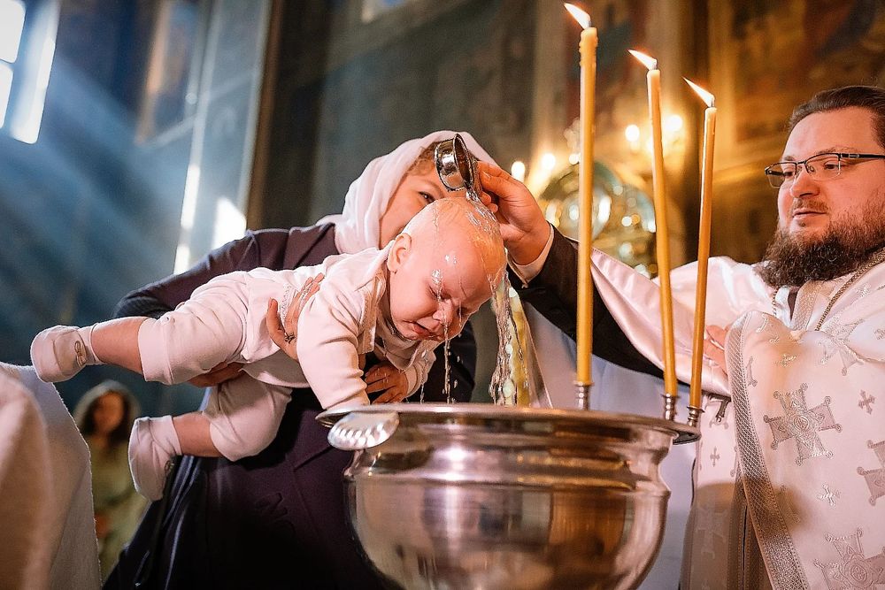 Фотограф на Таїнство Хрещення, хрестини. Відео на хрестини