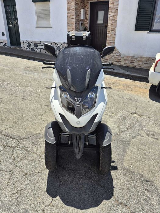 moto QUADRO  QV3
