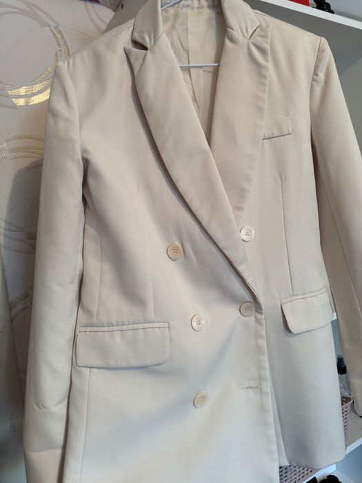 костюм спідниця-шорти молочний