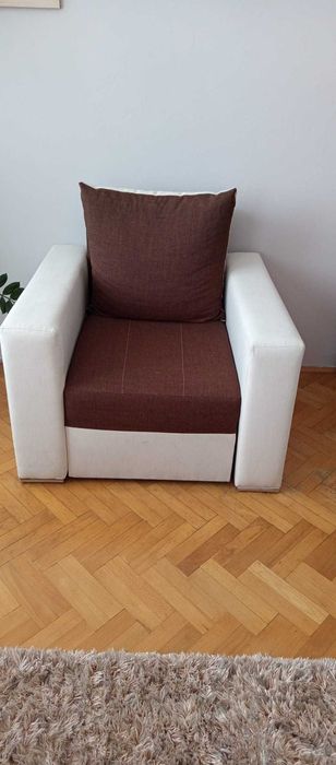 Sprzedam dwa fotele.