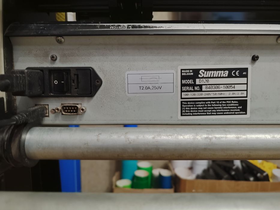 Плоттер режущий Summa Cut D120. Б.У. в хорошем состоянии.