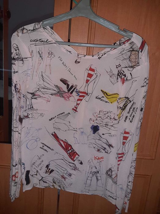 Блуза з принтами