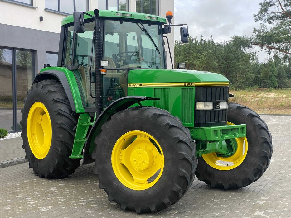 John Deere 6900 135к.с.