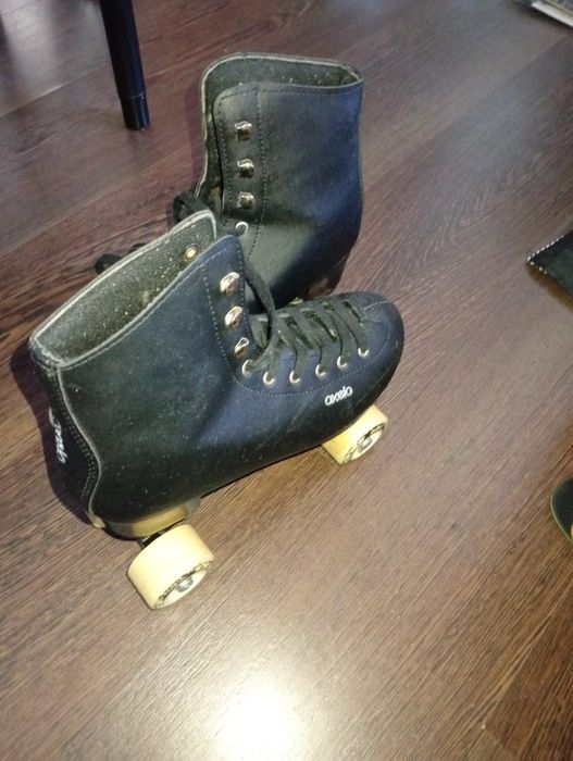 Patins preto oxelo adulto pouco usado