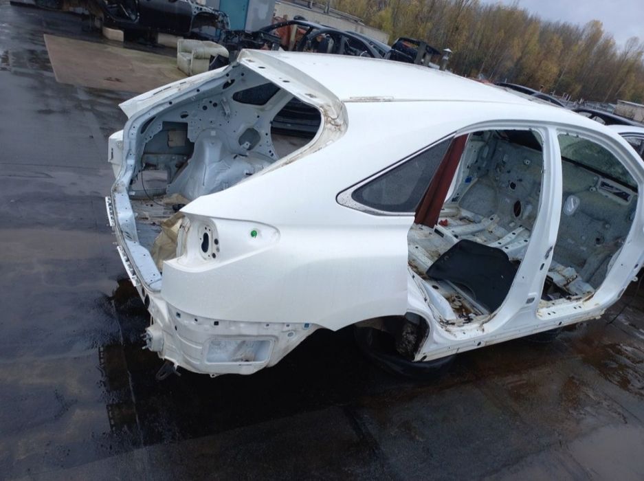 Задняя четверть крыло  Lexus rx350 разборка