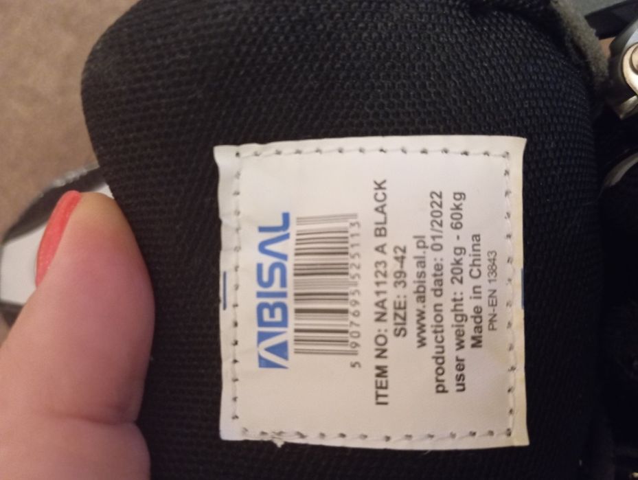 Продам роліки 39-42 розмір торг