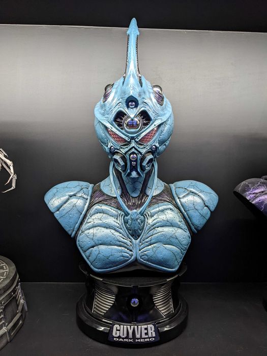 Busto Elite Creature Collectibles Guyver