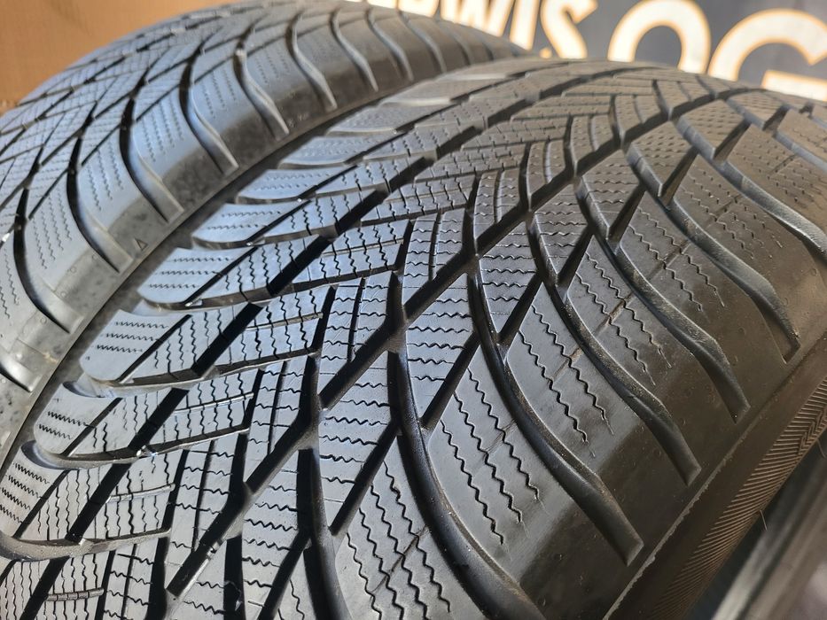 Opony zimowe 225/60/17 Bridgestone
