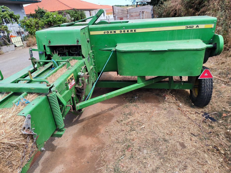 John Deere 342 A