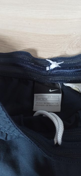 Spodenki szorty Nike 128-140