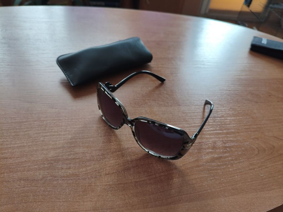 Okulary przeciwsłoneczne damskie