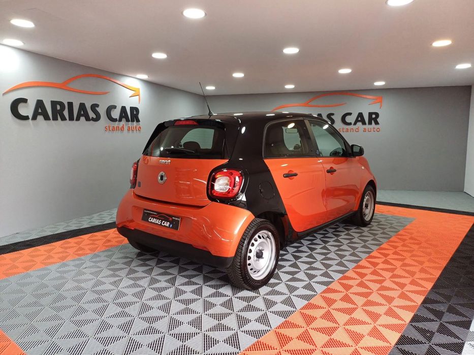 Smart ForFour EQ Business Solution