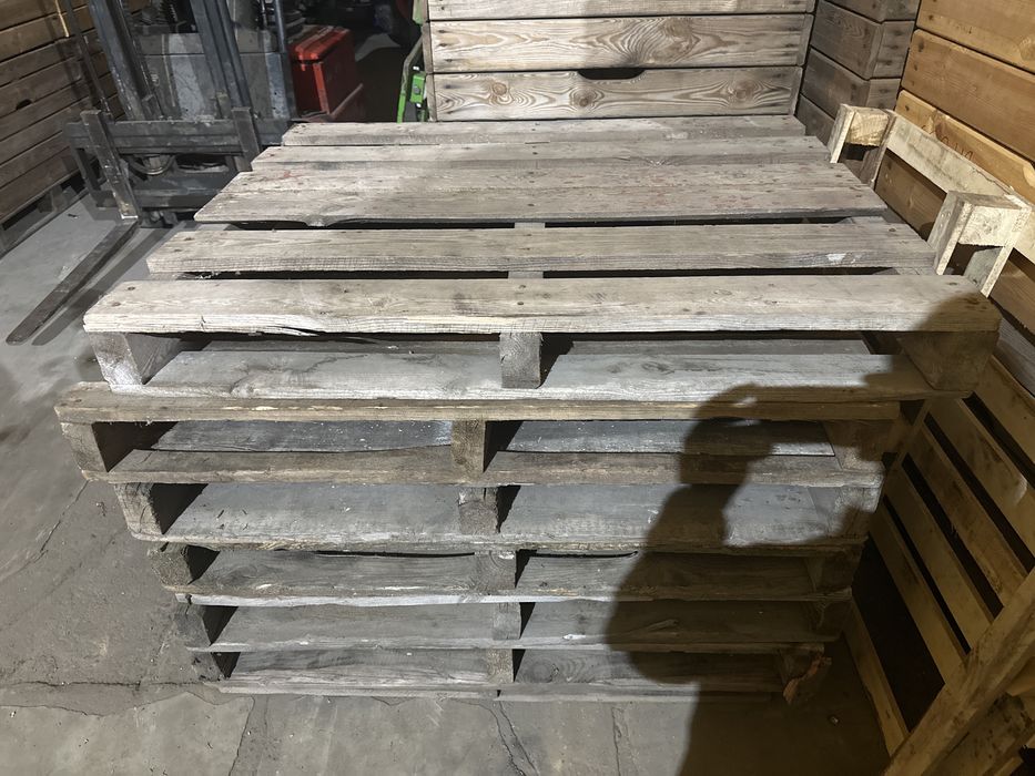 Paleta iso drewniana