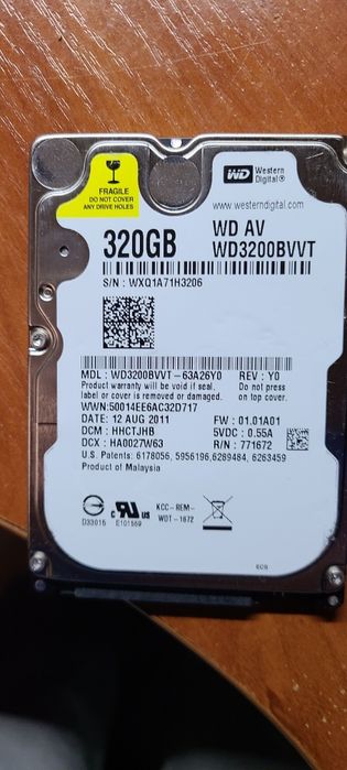 Жесткий диск для ноутбука Western Digital WD3200BVVT 320GB SATA 2