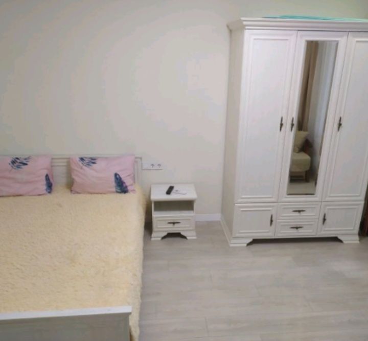 Сдам 1-ком.кв. посуточно-почасово Киевский район ,Таирова,Ж/М Радужный