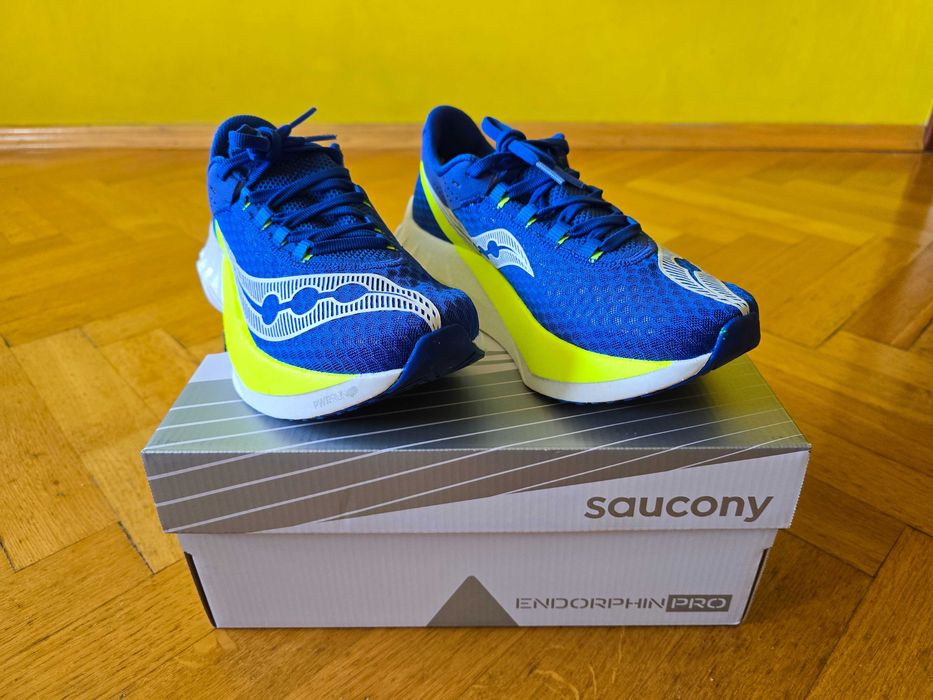 Buty do biegania Saucony Endorphin Pro 4 r.40
