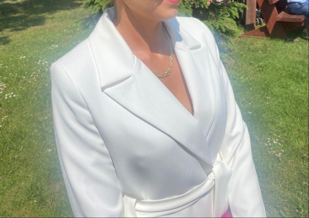 Garnitur damski biały