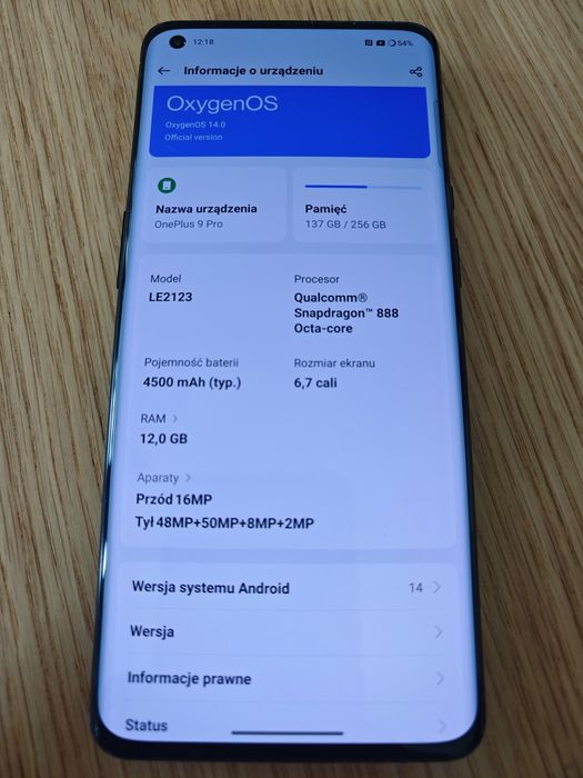 One plus 9 pro 12/256 oled