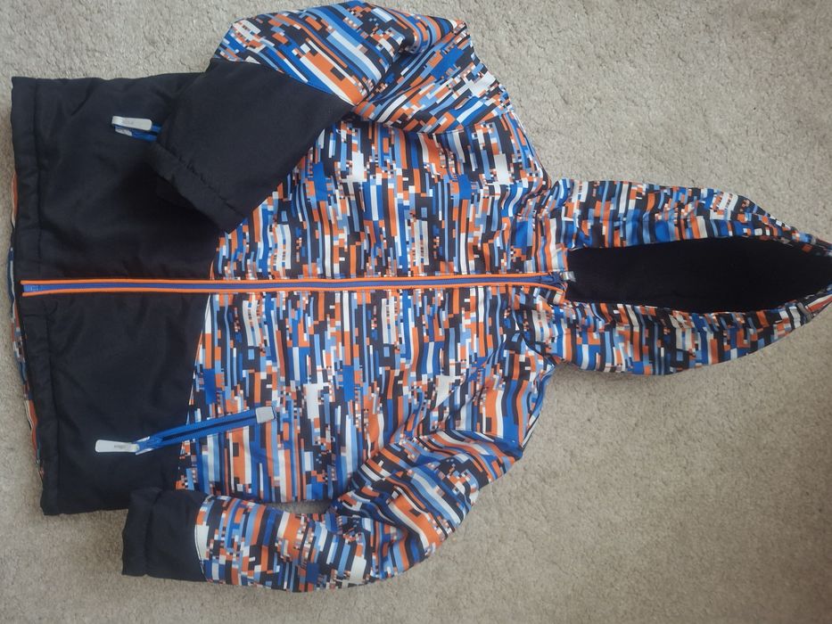 Kurtka 122 zimowa sinsay chlopieca stan bdb