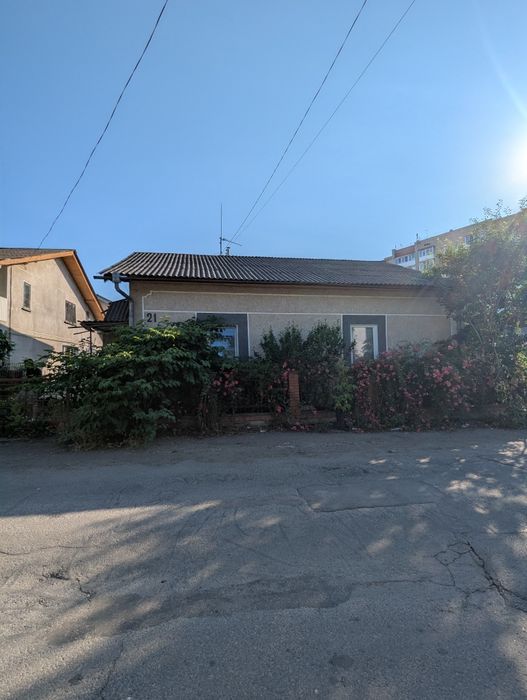 Продам будинок у Івано-Франківську центр міста