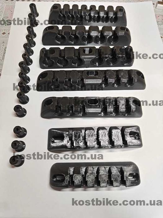 Тримач мотузок сушарки стельової настінної фіксатор гребінка ковпачків