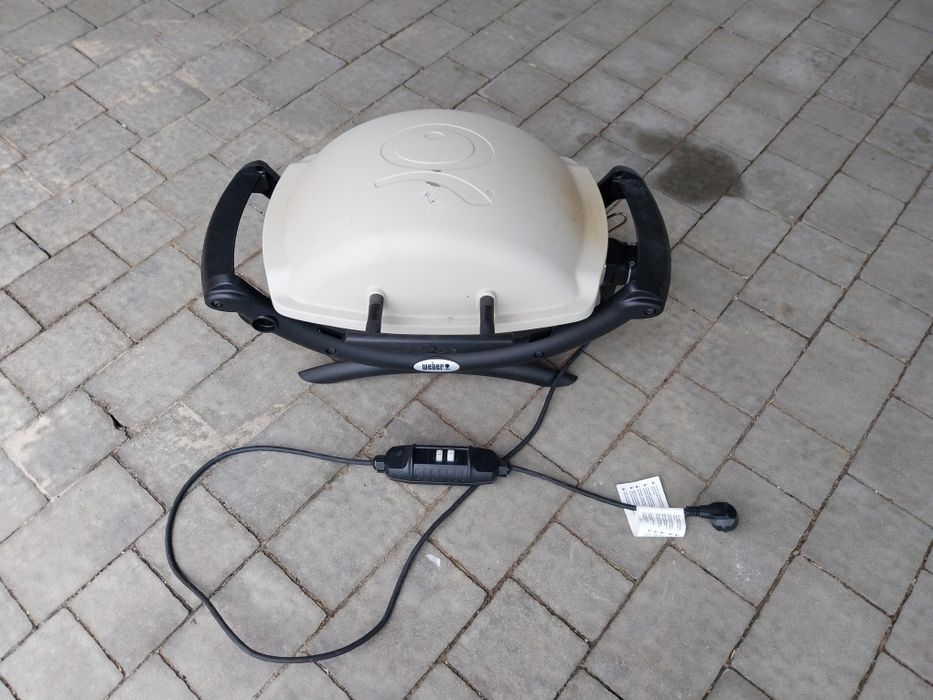 Grill  Elektryczny Firmy Weber 2200W