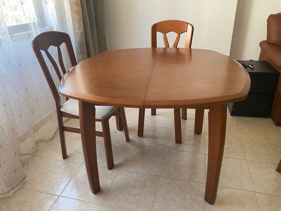 Moveis de sala com mesa de jantar