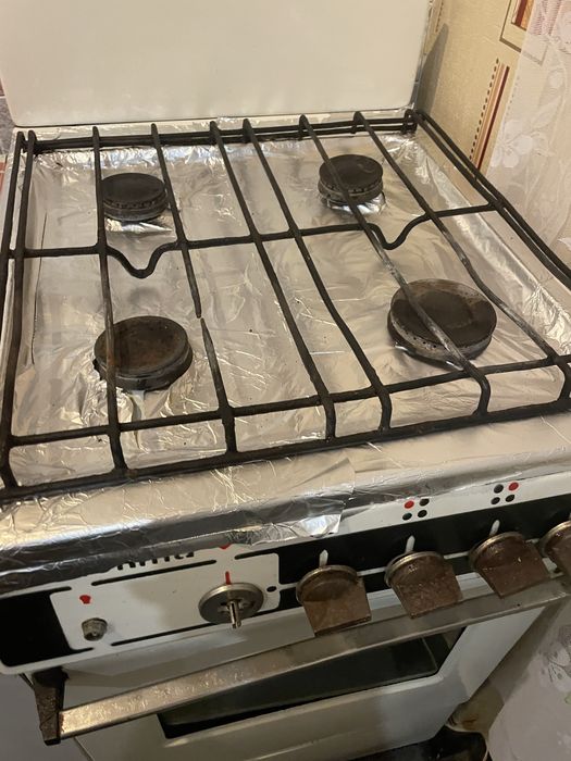 Продам робочу газову плитку бу