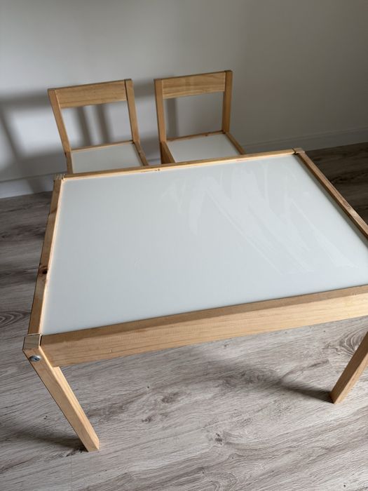 Stolik z krzesełkami Ikea LÄTT