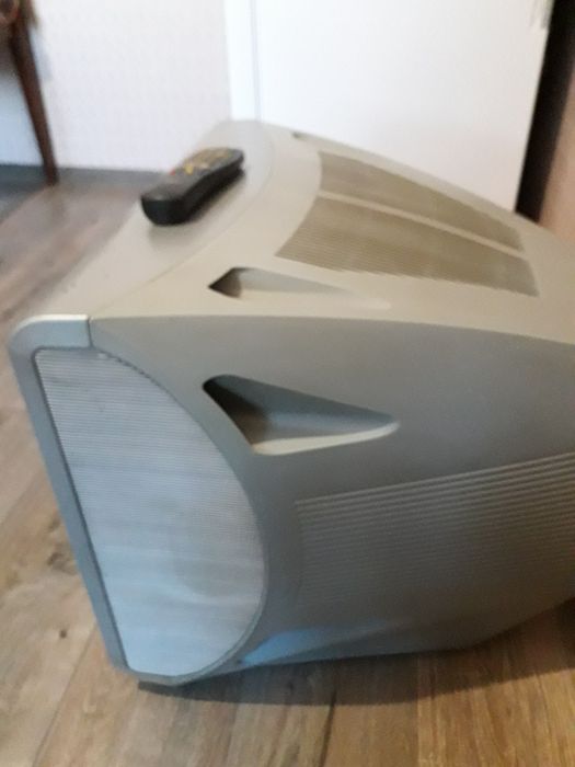 Телевізор для дачі або на запчастини продам