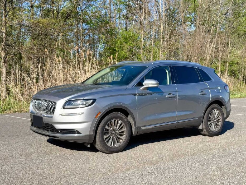 Lincoln Nautilus      2022