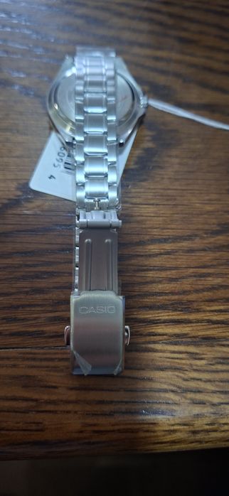 Relógio casio novo