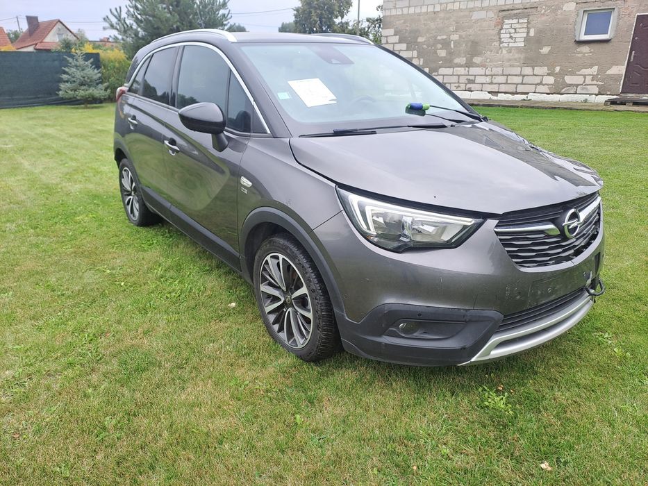 Opel Crossland X 1.5 hdi 120KM Uszkodzony delikatnie