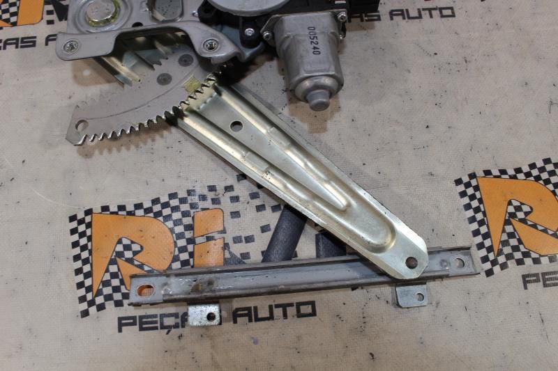 Elevador vidros trás esquerdo MITSUBISHI Lancer VIII Sedan (CY_A, CZ_A