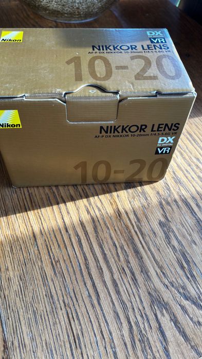 Obiektyw Nikon AF-P DX NIKKOR 10-20mm f/4.5-5.6G VR OKAZJA