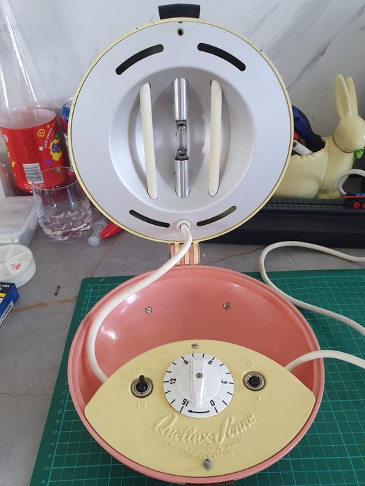 Lampa kwarcowa grzewcza Quellux lata 60te