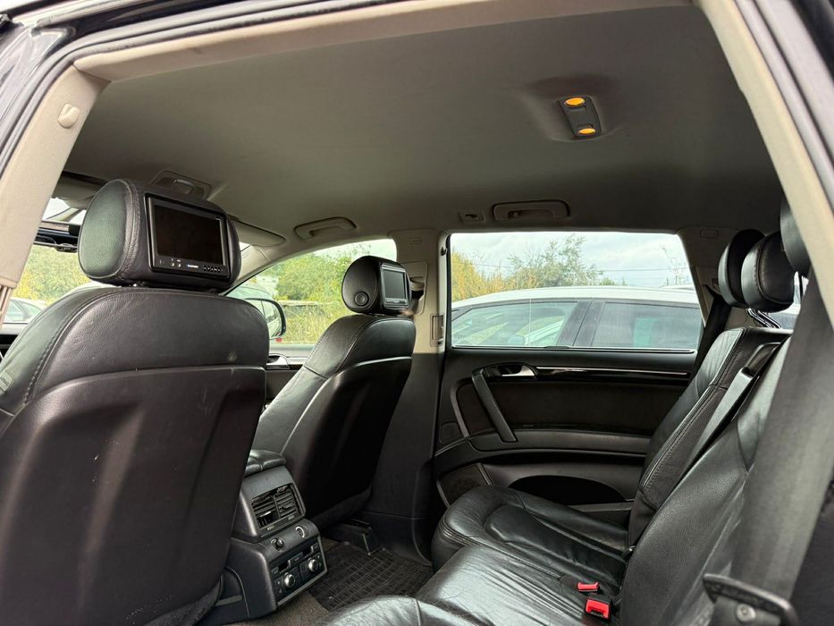 Audi Q7 3.0  TDI