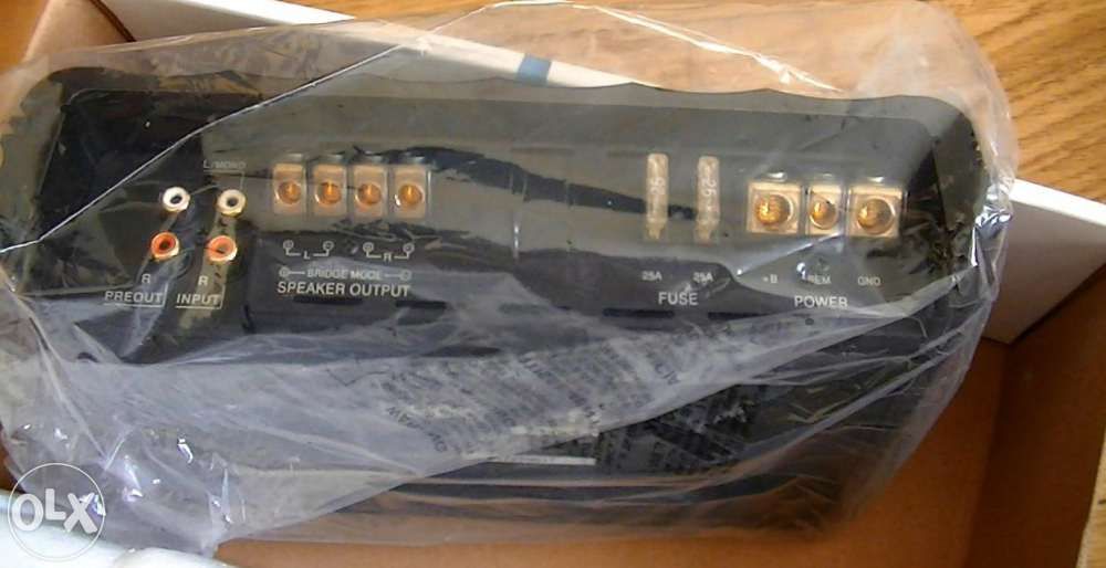 Усилитель JVC KS-AR8002D, полнодиапазонный, 2-х канальный, 600 W max.