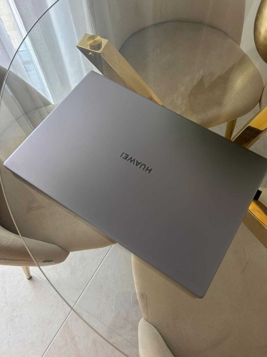 Huawei MateBook D 14" | Ryzen 5 | 8GB RAM | 512GB SSD | Bateria Excelente!