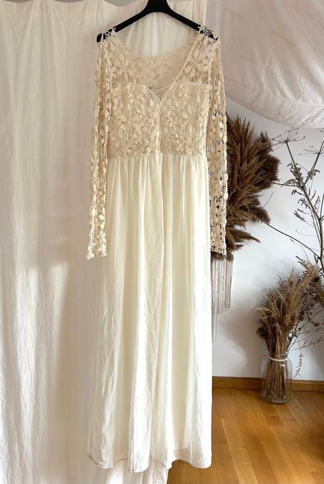 sukienka ślubna długa biała ecru boho koronka haft Club London L